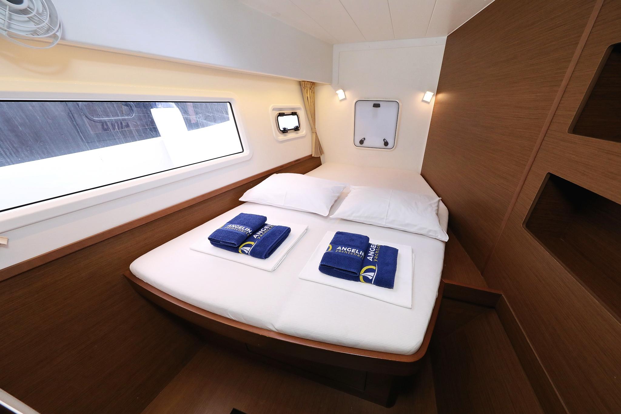 Lagoon 42 - 4 + 2 cab., picture 27