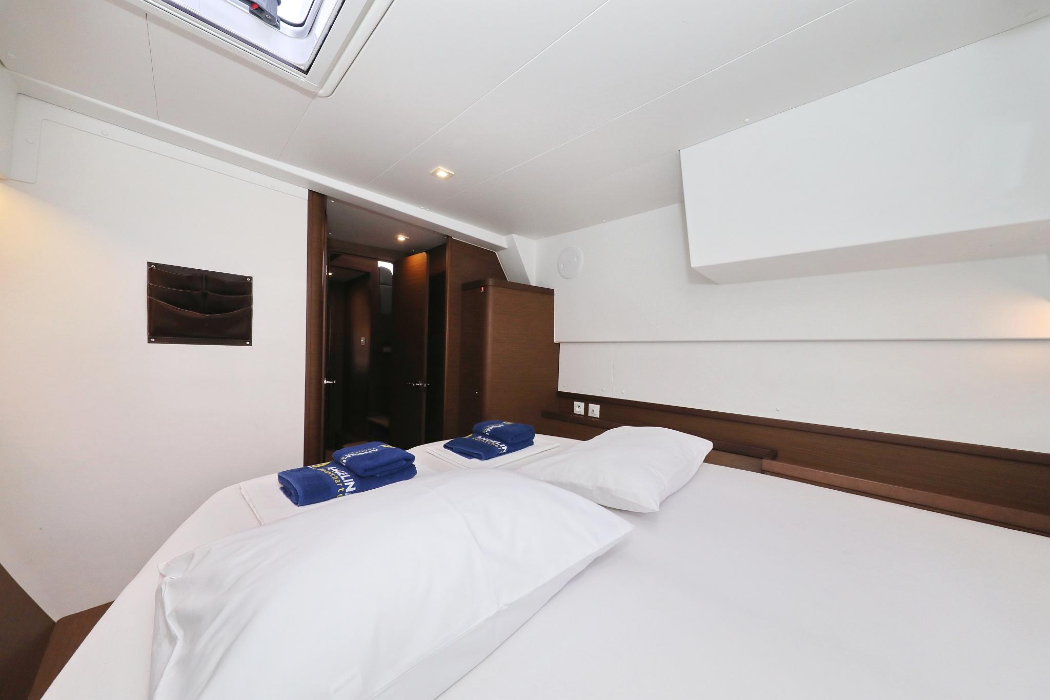 Lagoon 42 - 4 + 2 cab., picture 26