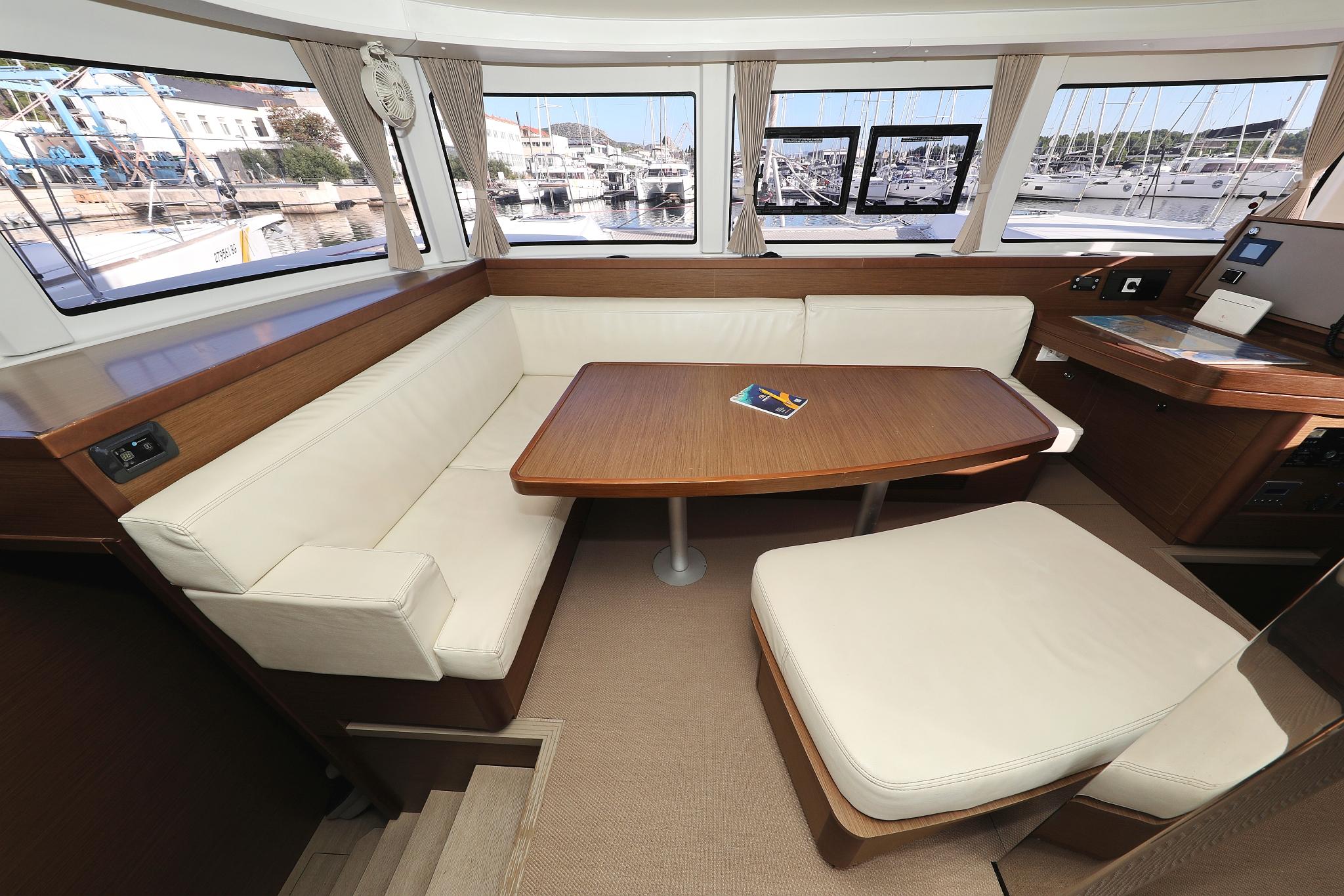 Lagoon 42 - 4 + 2 cab., picture 14