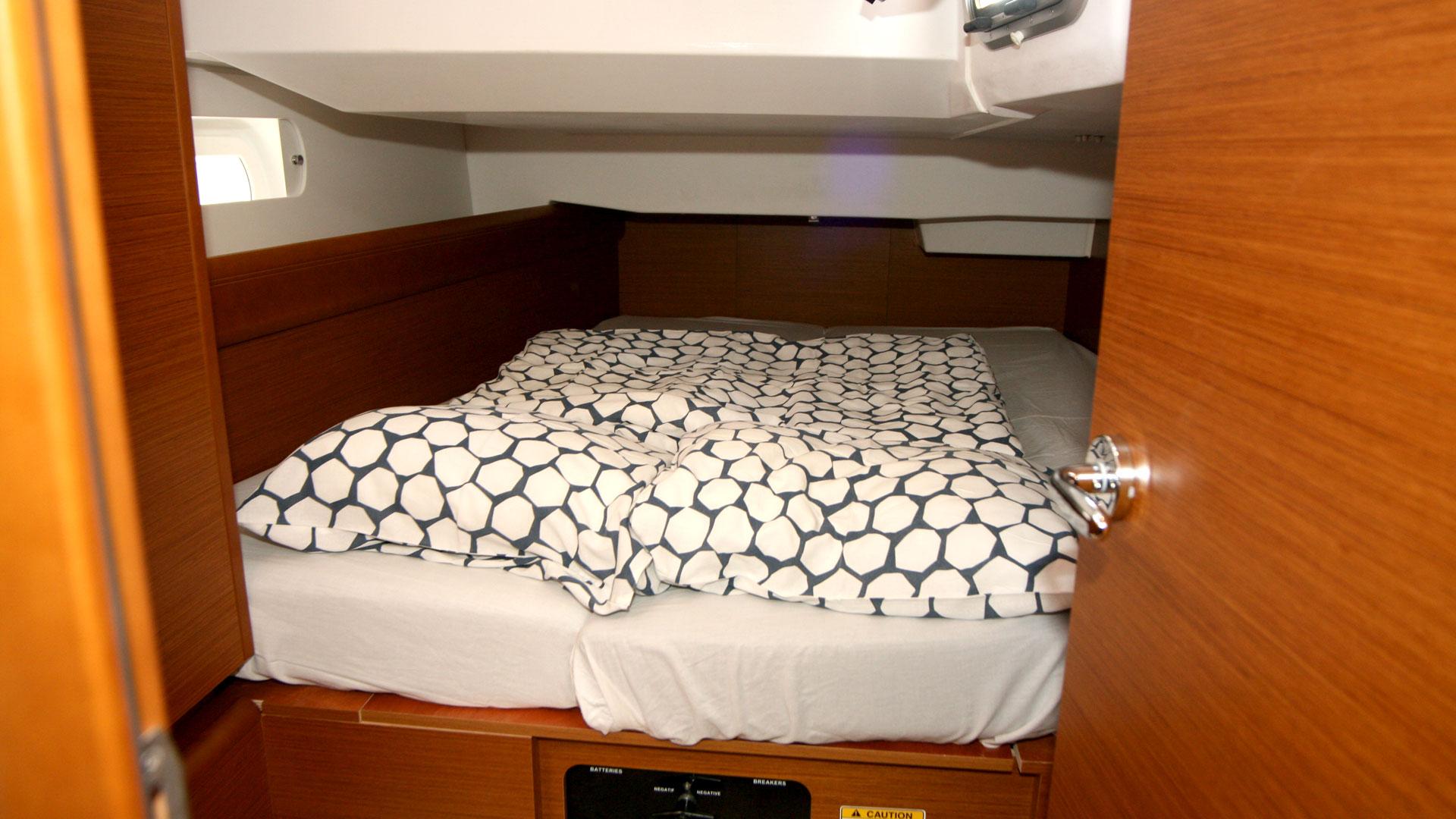 Sun Odyssey 419 - 3 cab., picture 17
