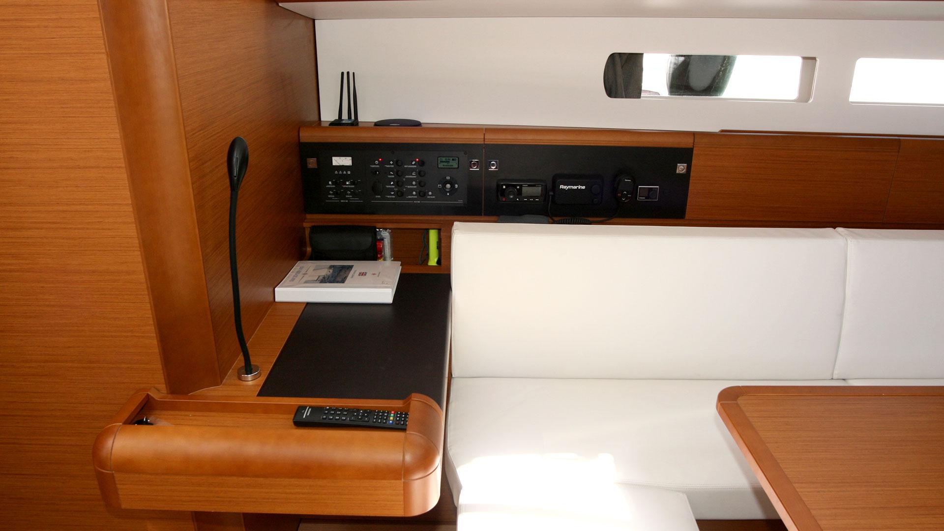 Sun Odyssey 479 - 4 cab., picture 12