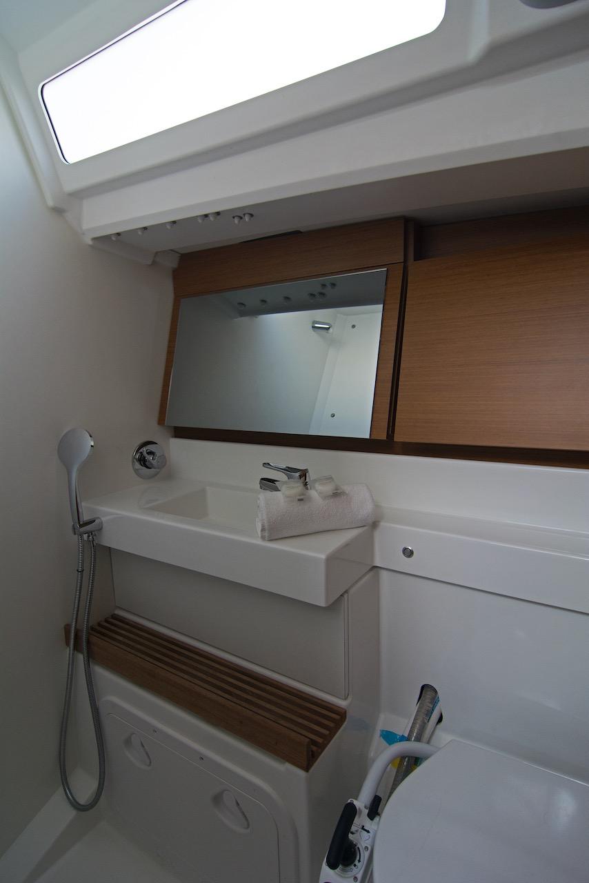 Sun Odyssey 440 - 4 cab., picture 13