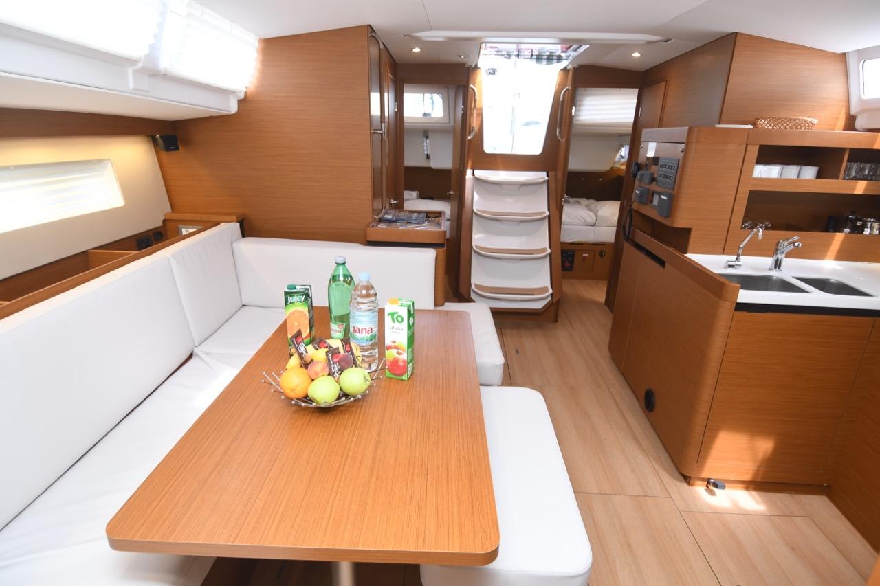 Sun Odyssey 490 - 5 cab., picture 8