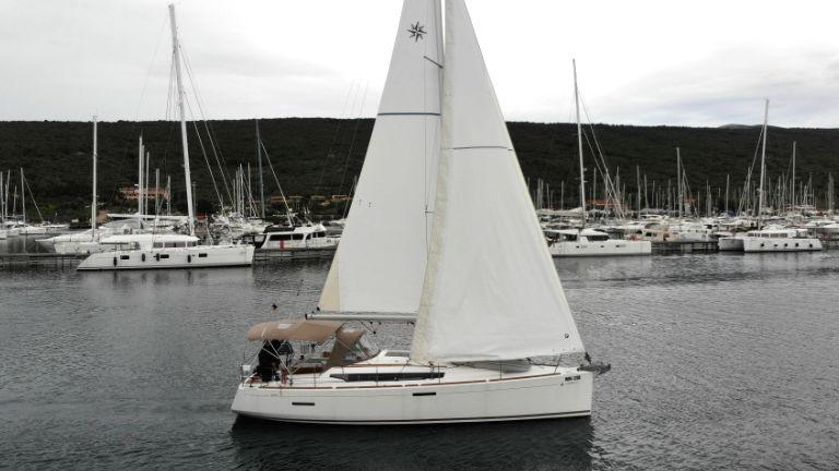Sun Odyssey 389 - 2 cab., picture 6