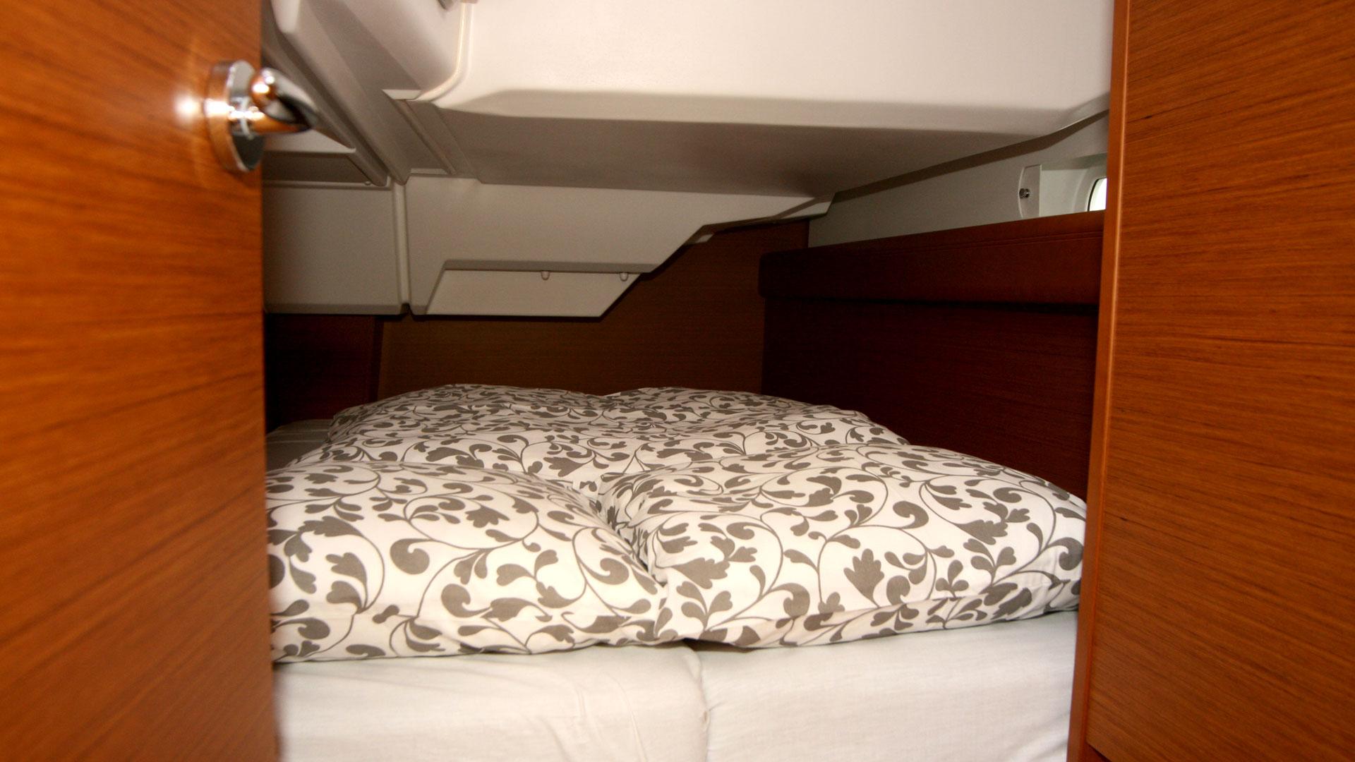 Sun Odyssey 389, picture 16