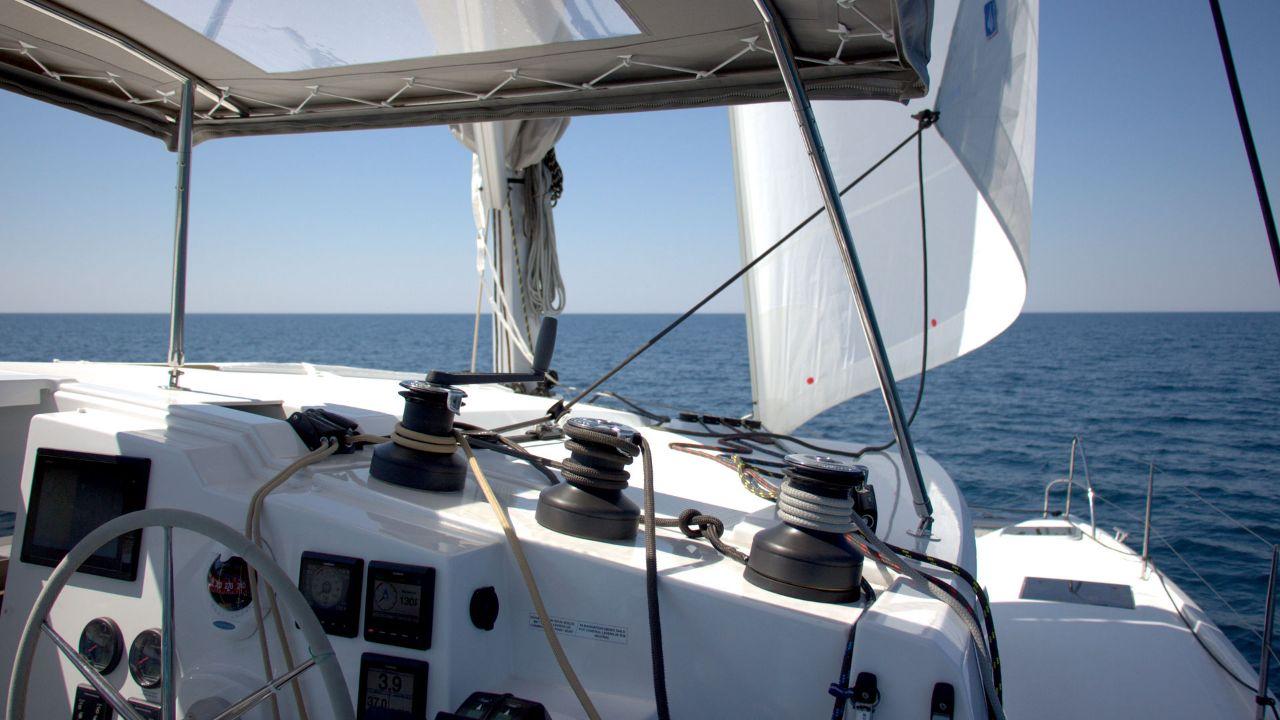 Fountaine Pajot Lucia 40 - 4 cab. - Luna Rossa II, picture 7