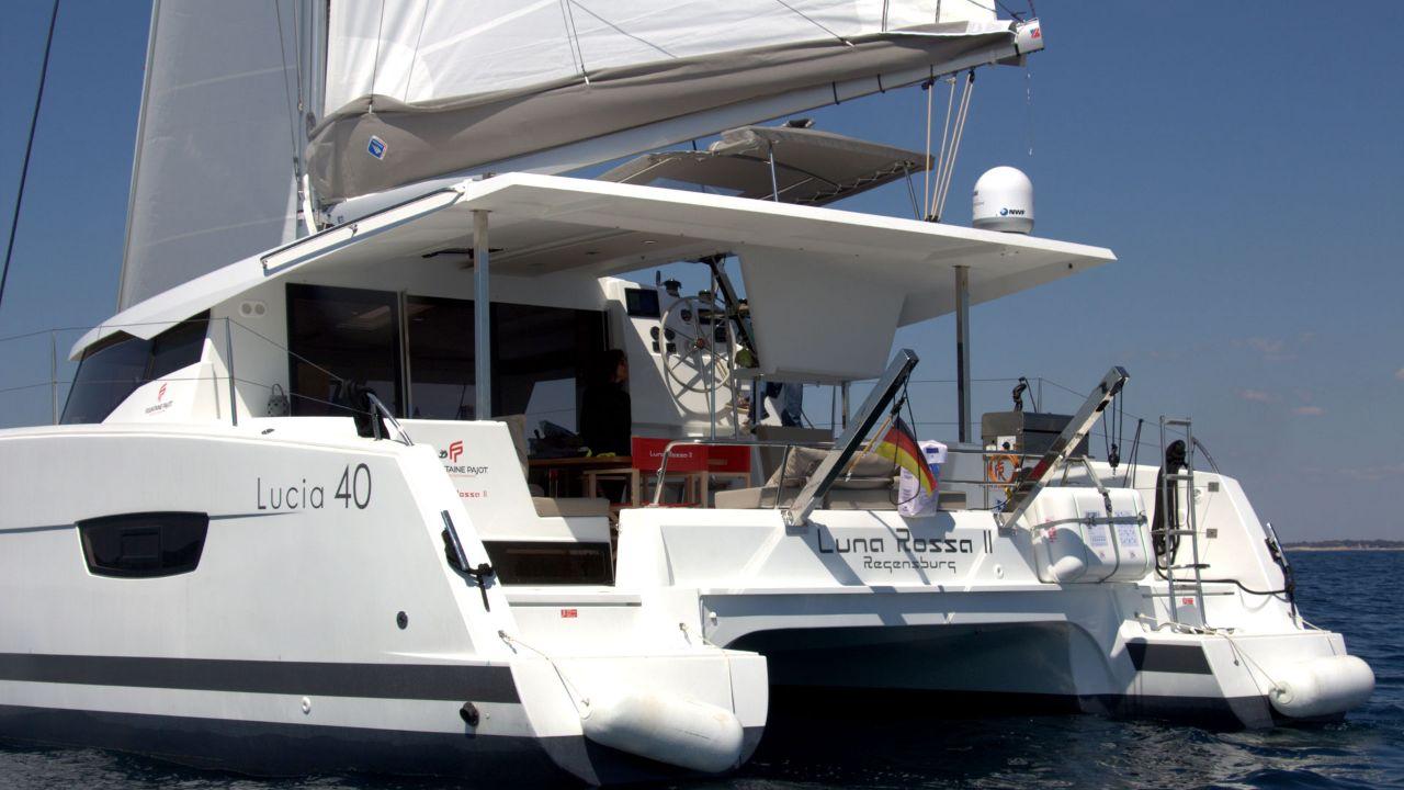 Fountaine Pajot Lucia 40 - 4 cab. - Luna Rossa II, picture 1