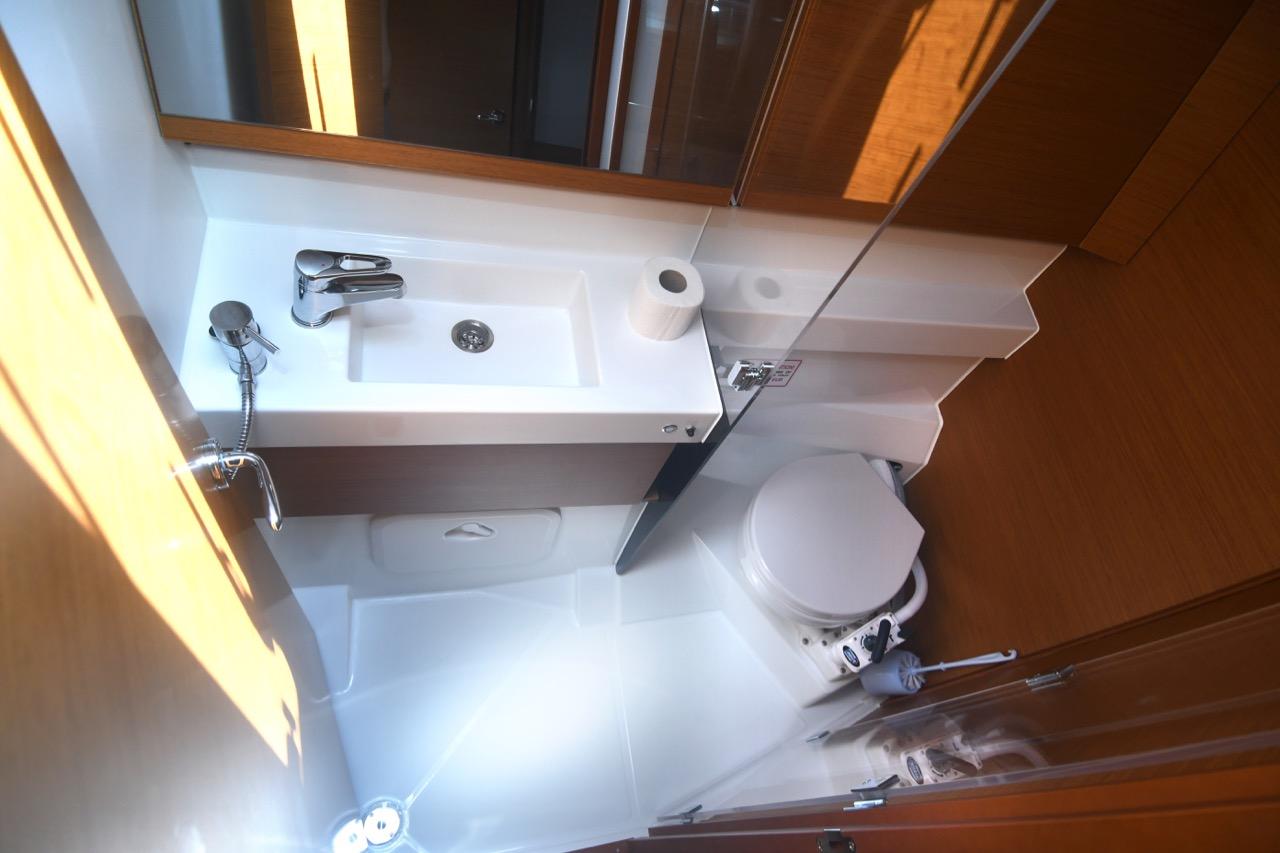 Sun Odyssey 410 - 3 cab., picture 9