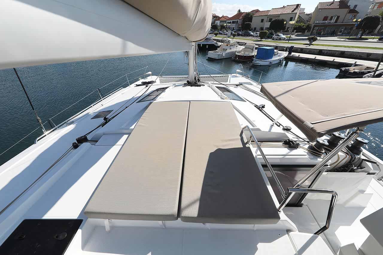 Fountaine Pajot Saona 47 Quintet - 5 + 1 cab., picture 8