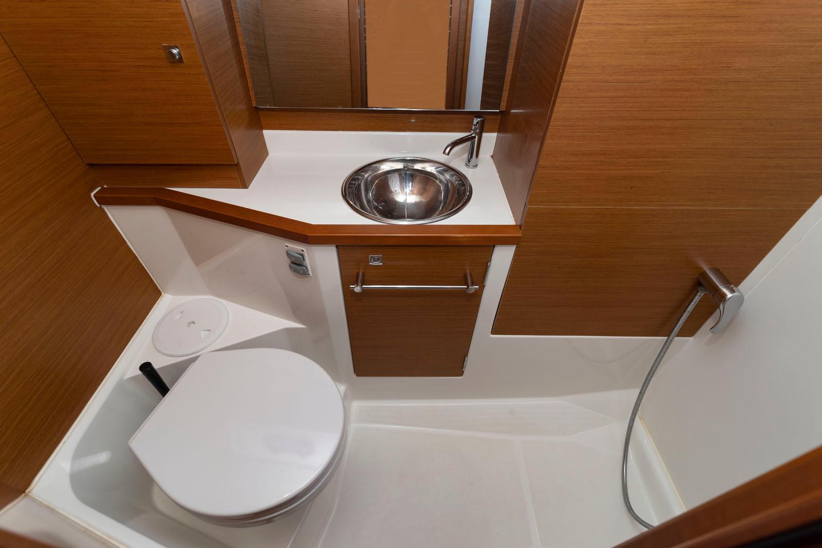 Sun Odyssey 389, picture 14