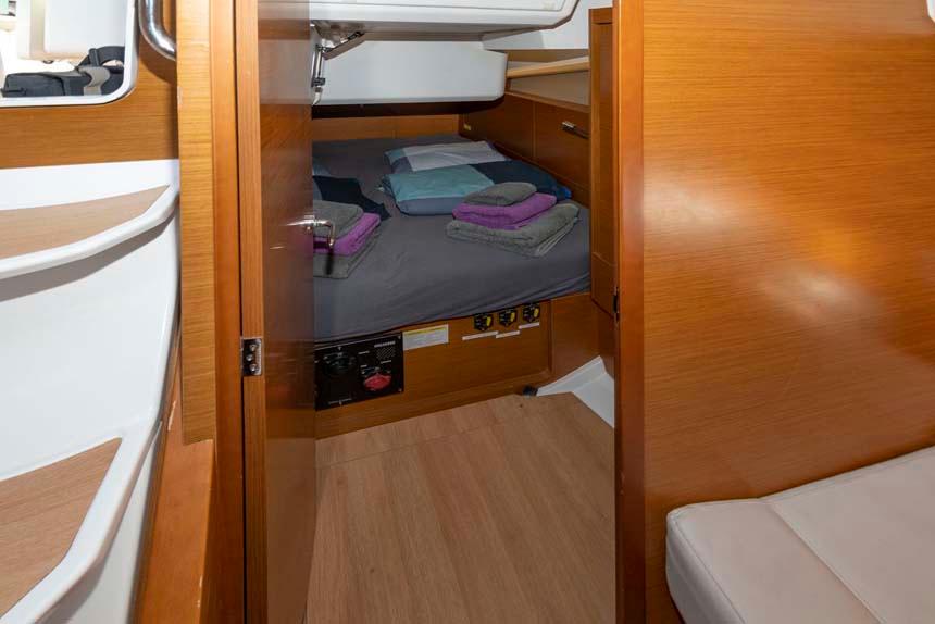 Sun Odyssey 440 - 4 cab., picture 14