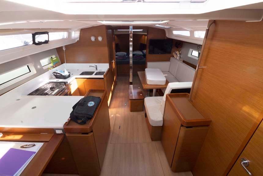 Sun Odyssey 440 - 4 cab., picture 8