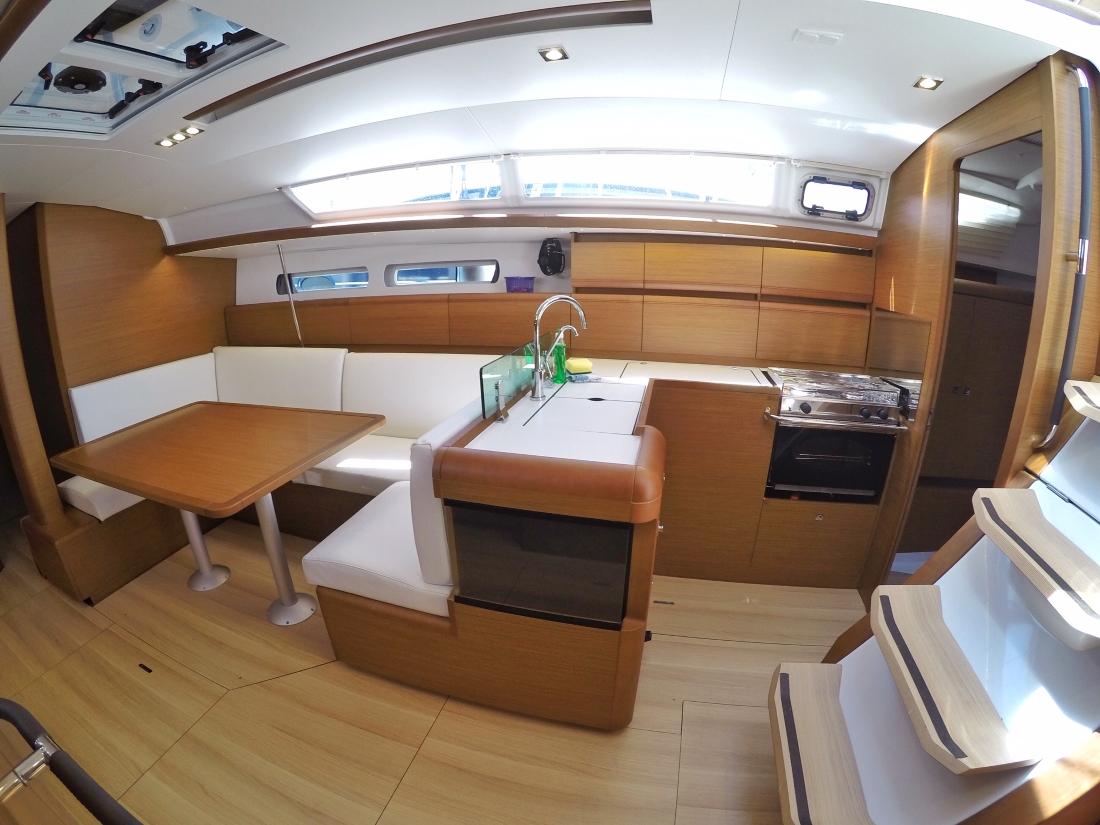Sun Odyssey 449, picture 7