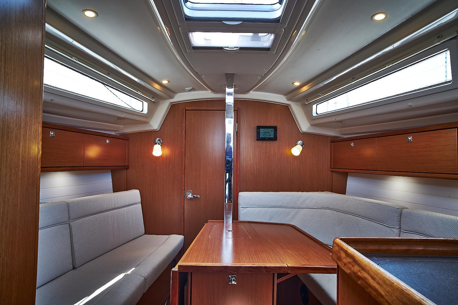 Bavaria Cruiser 34, picture 5