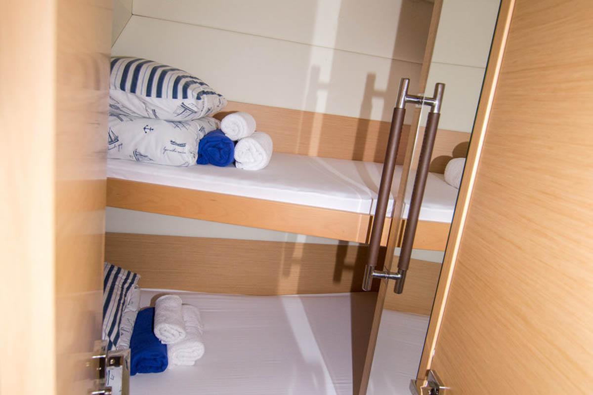 Lagoon 52 F - 6 + 2 cab., picture 22