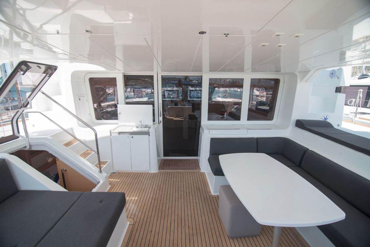 Lagoon 52 F - 6 + 2 cab., picture 5