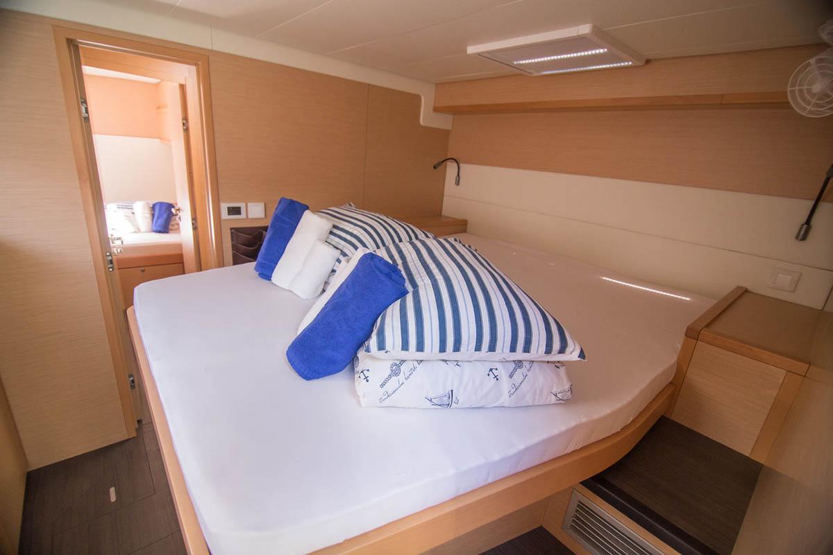 Lagoon 52 F - 6 + 2 cab., picture 21