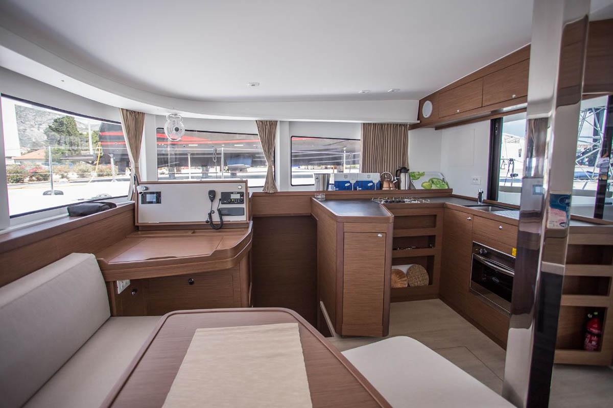 Lagoon 42 - 4 + 2 cab., picture 8