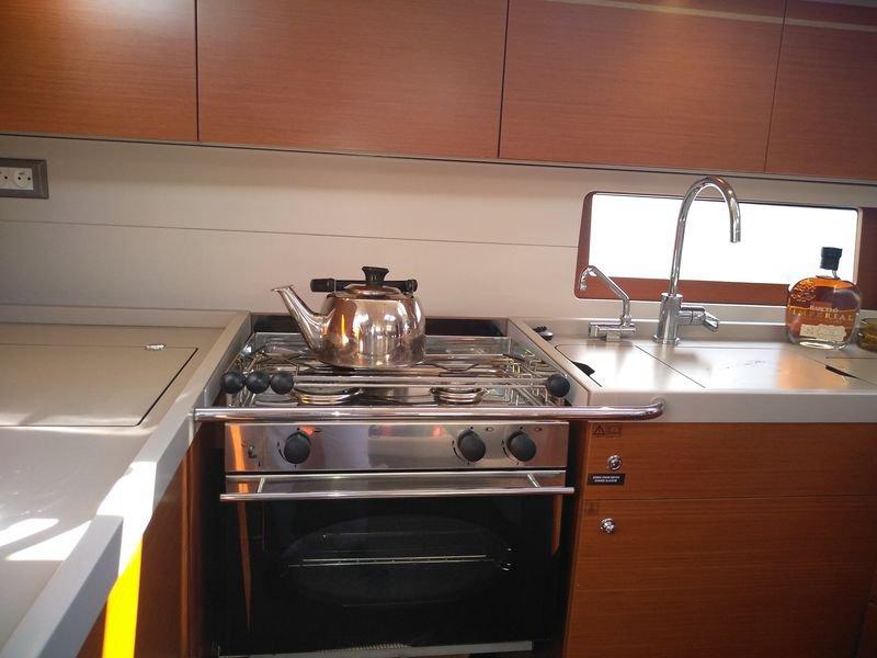 Oceanis 51.1 - 5 + 1 cab., picture 20