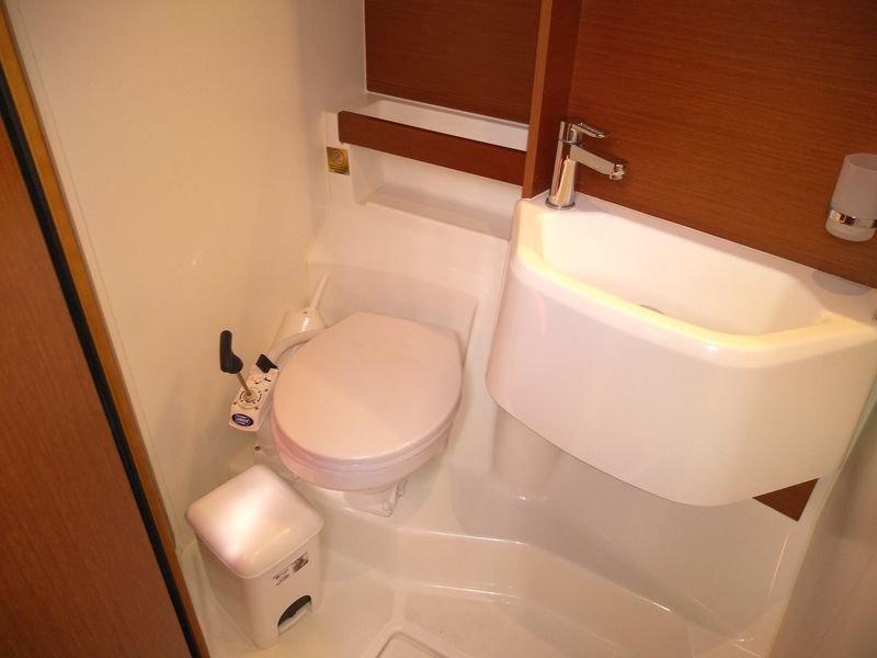 Oceanis 51.1 - 5 + 1 cab., picture 23