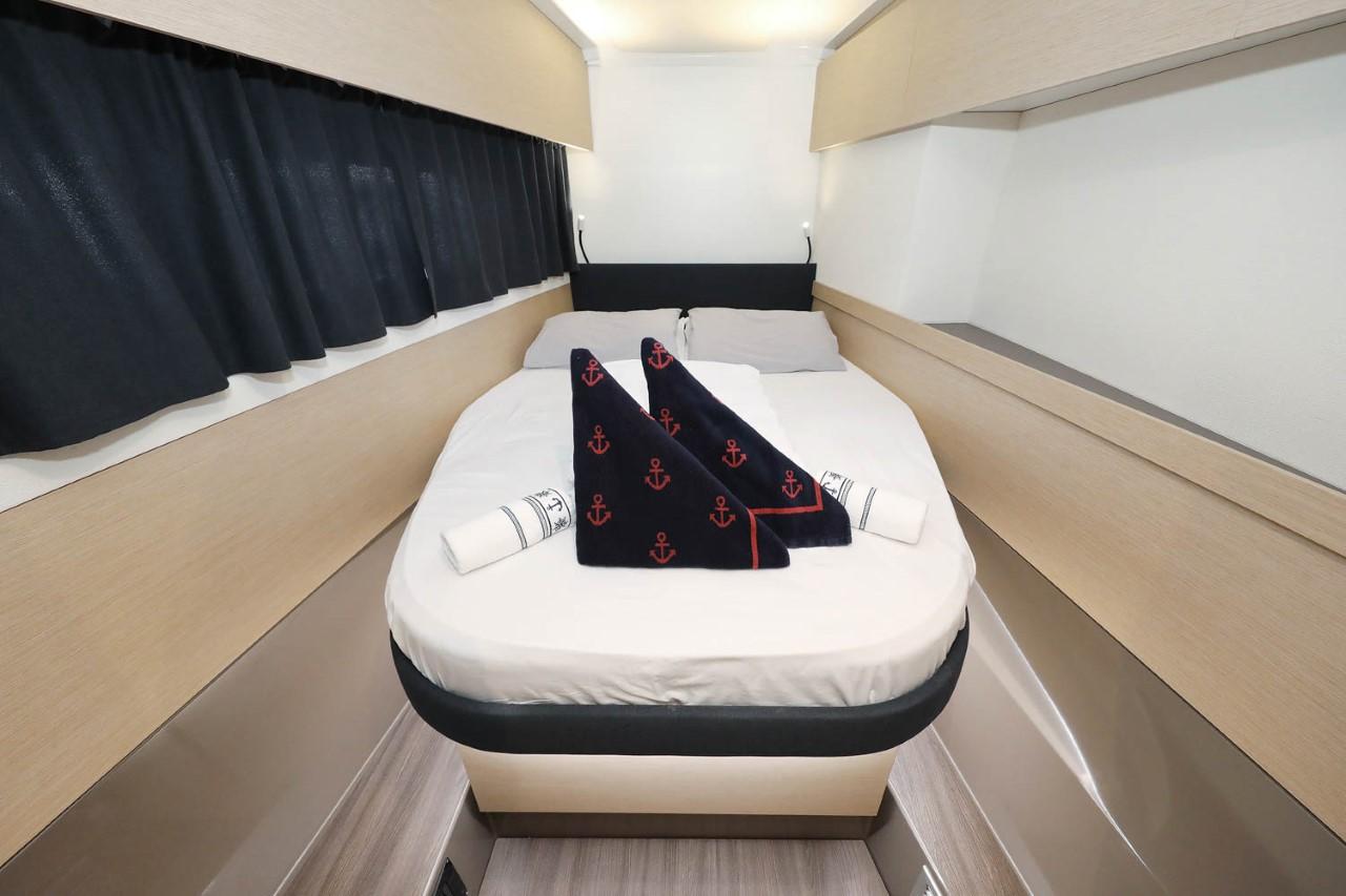 Fountaine Pajot Astrea 42 - 4 + 2 cab. - Ocean Runner, picture 16