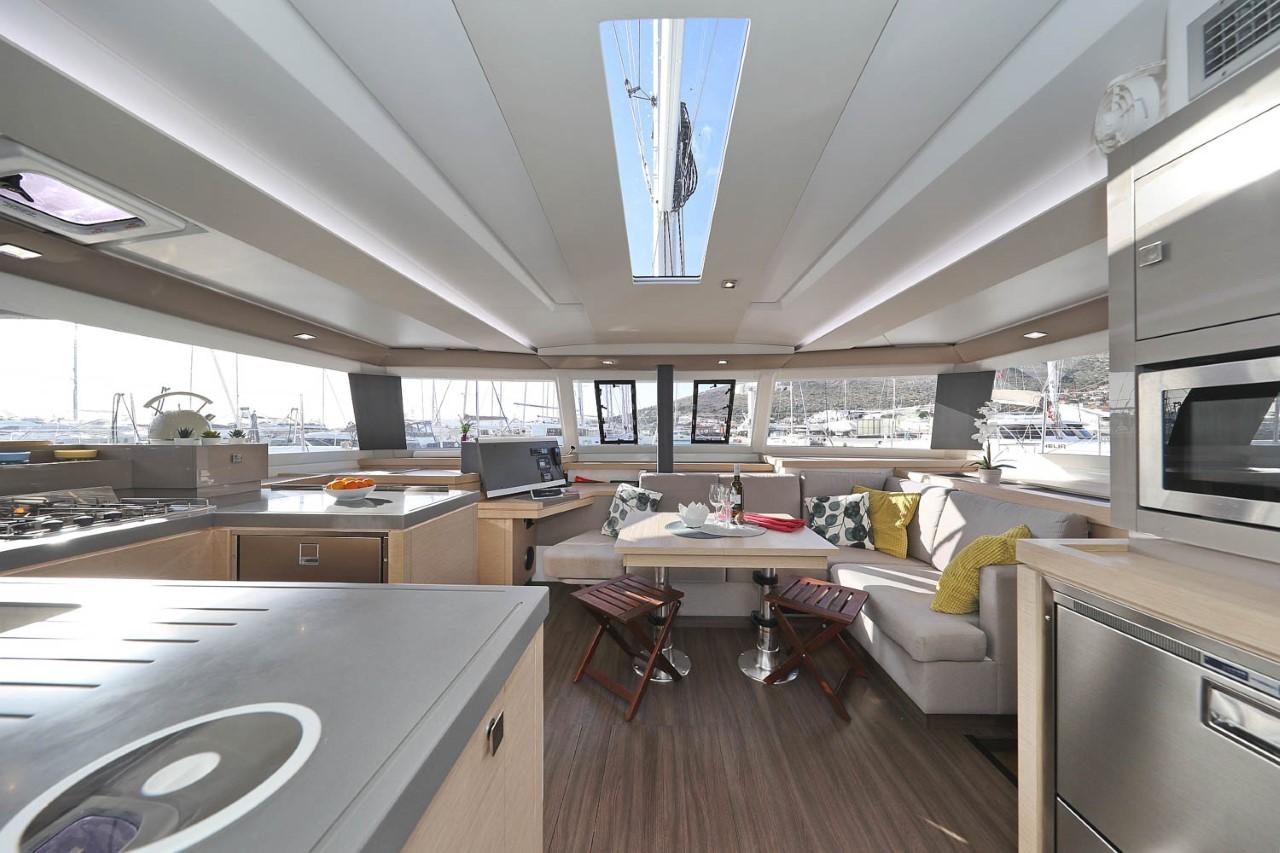 Fountaine Pajot Astrea 42 - 4 + 2 cab. - Ocean Runner, picture 14