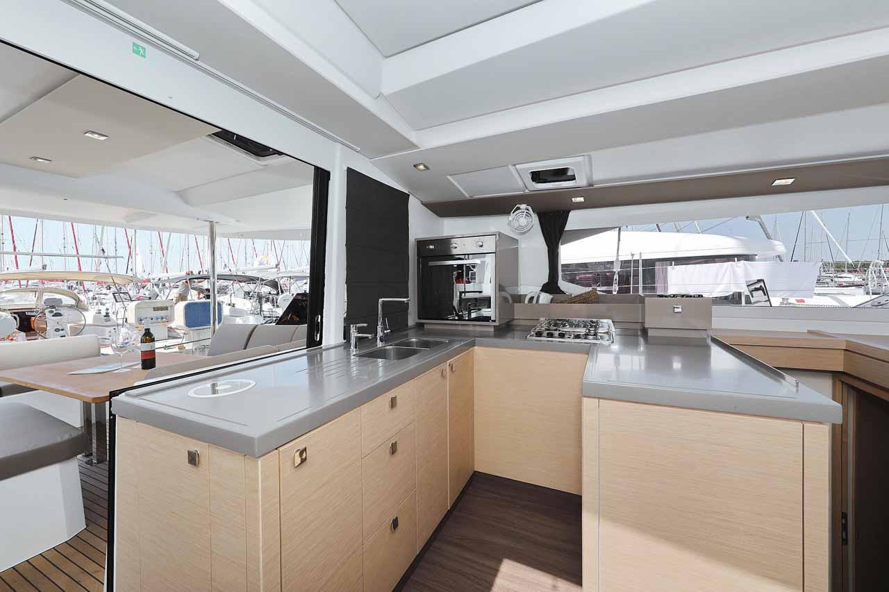Fountaine Pajot Astrea 42, picture 16