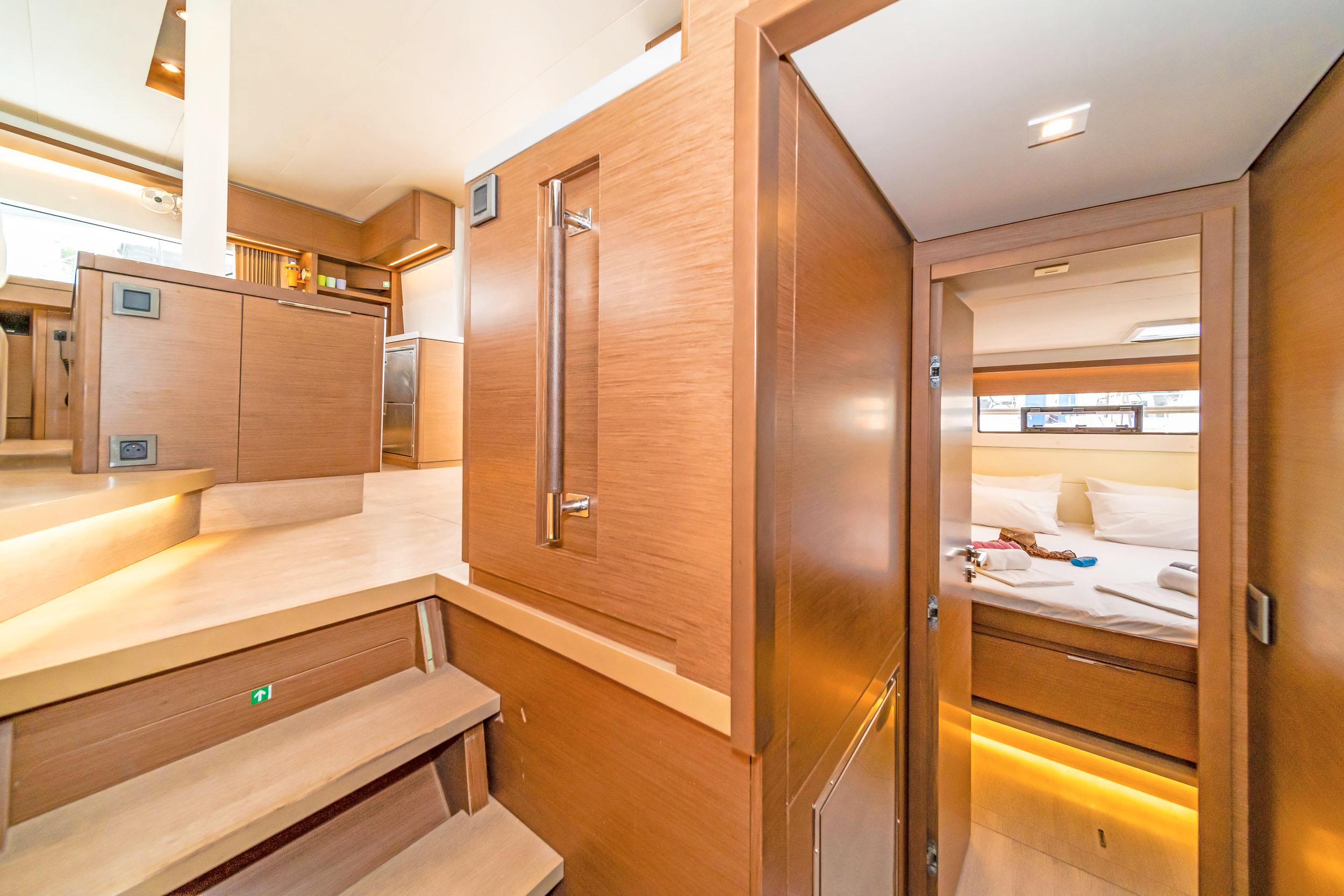 Lagoon 50 - 6 + 2 cab., picture 20