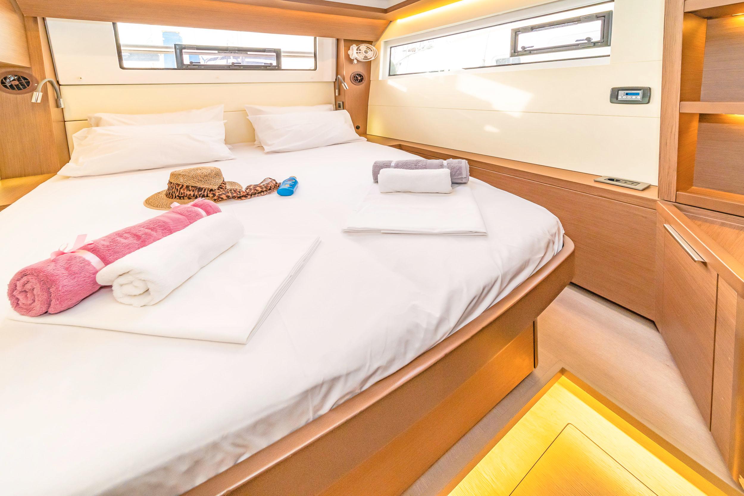 Lagoon 50 - 6 + 2 cab., picture 18