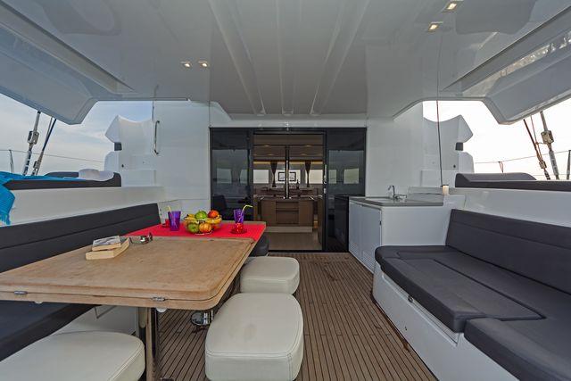 Lagoon 50 - 6 + 2 cab., picture 8