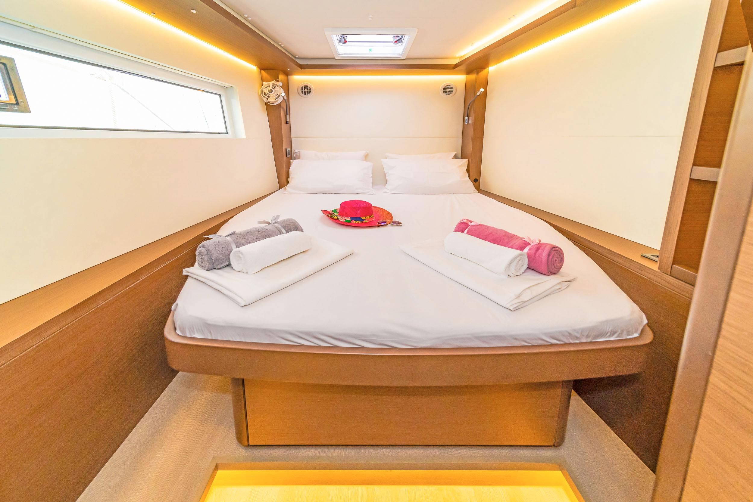 Lagoon 50 - 6 + 2 cab., picture 17