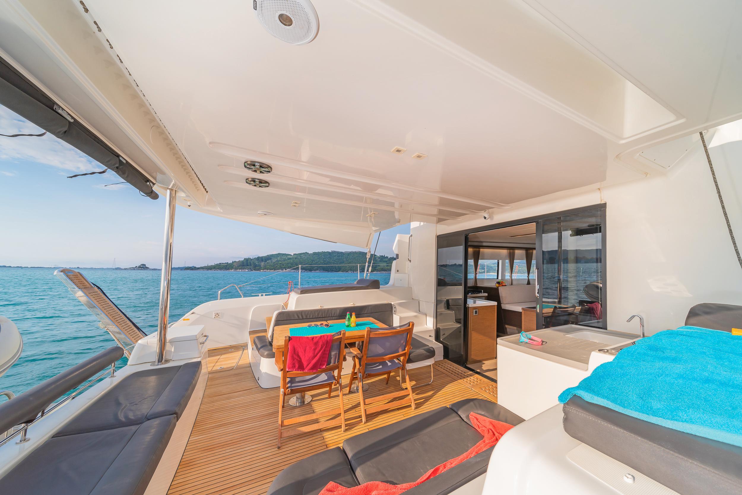 Lagoon 50 - 6 + 2 cab., picture 17