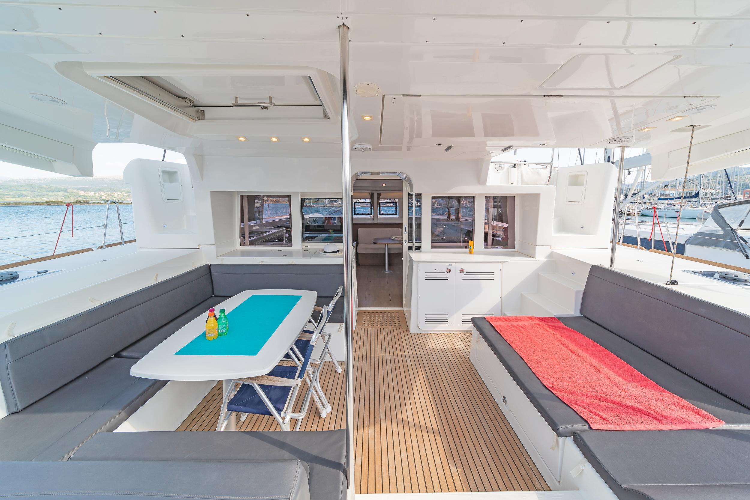 Lagoon 450 F - 4 + 2 cab., picture 5