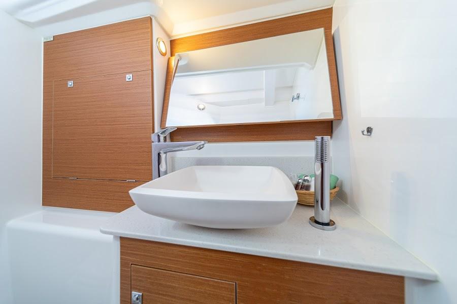 Dufour 460 GL, picture 10