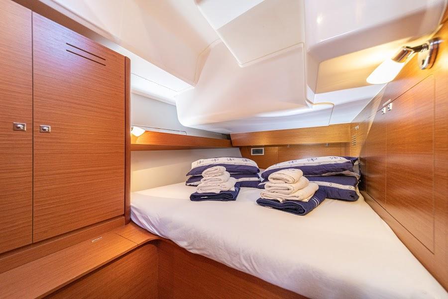 Dufour 460 GL, picture 9