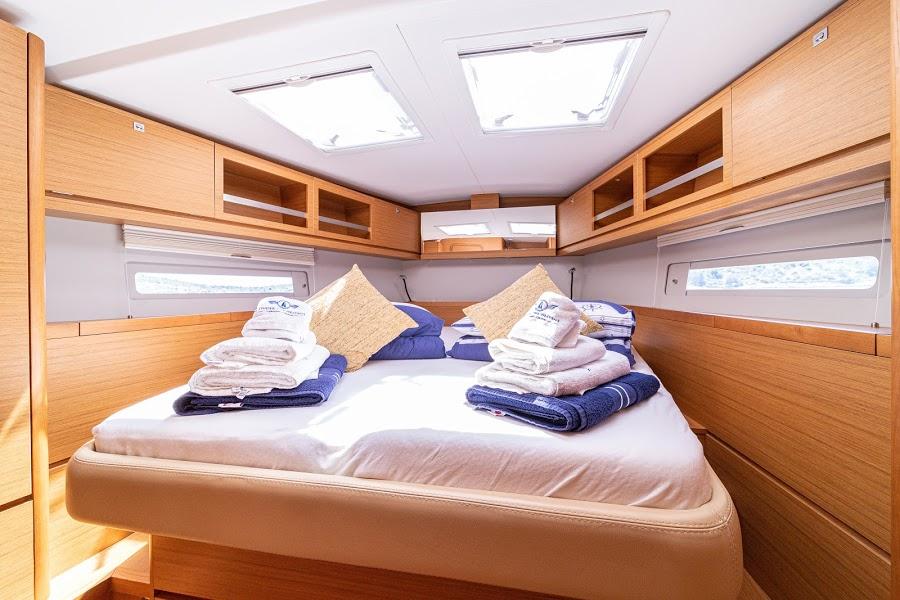 Dufour 520 GL - 3. cab, picture 13
