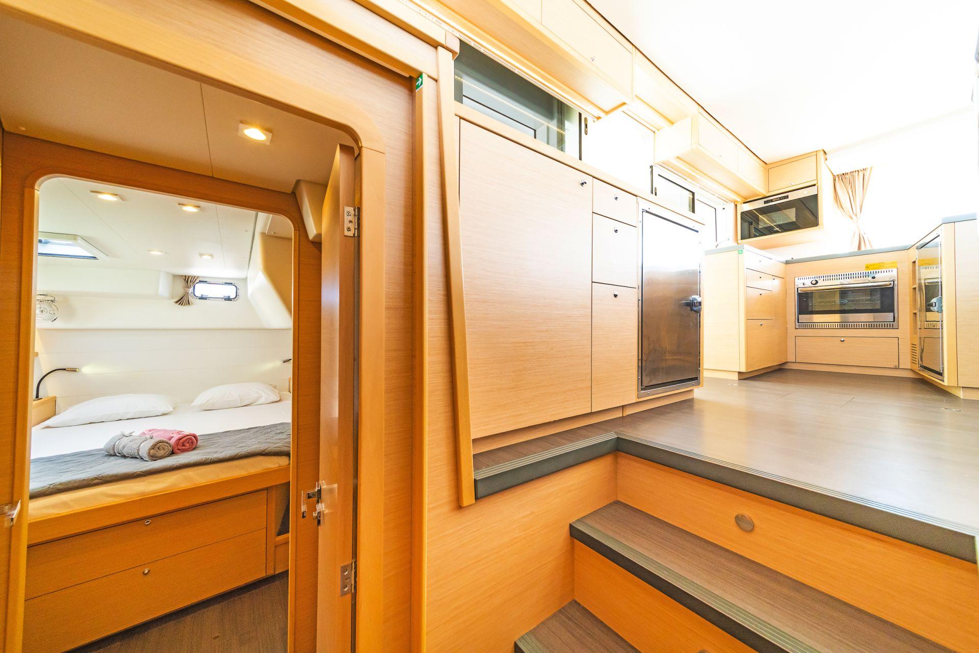 Lagoon 450 F - 4 + 2 cab., picture 14