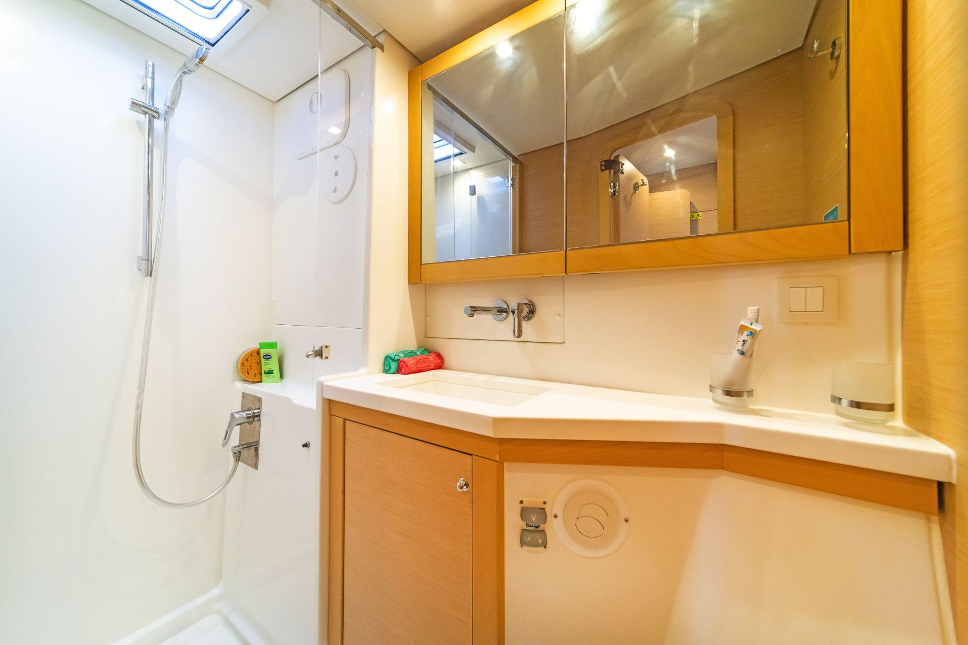 Lagoon 450 F - 4 + 2 cab., picture 18