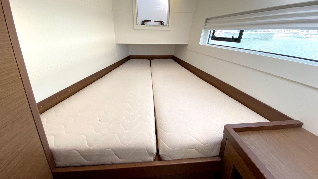 Lagoon 40 - 4 + 1 cab. - Sunrise, picture 24