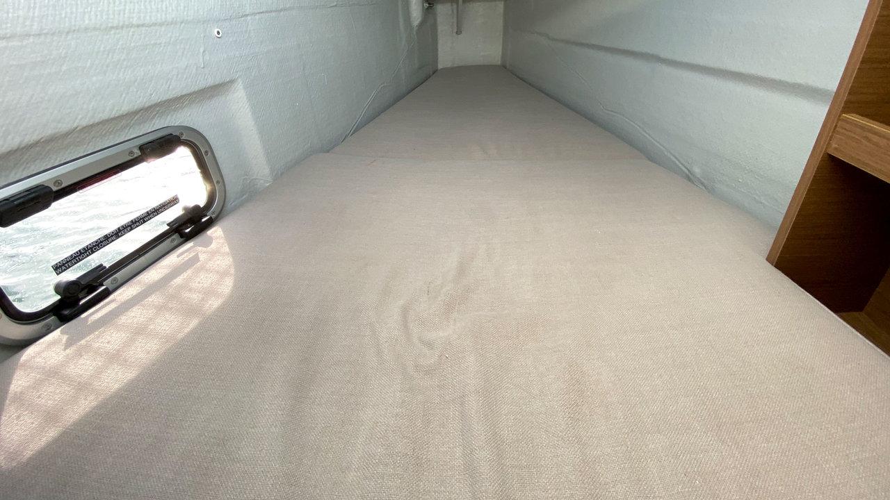 Lagoon 40 - 4 + 1 cab. - Sunrise, picture 26