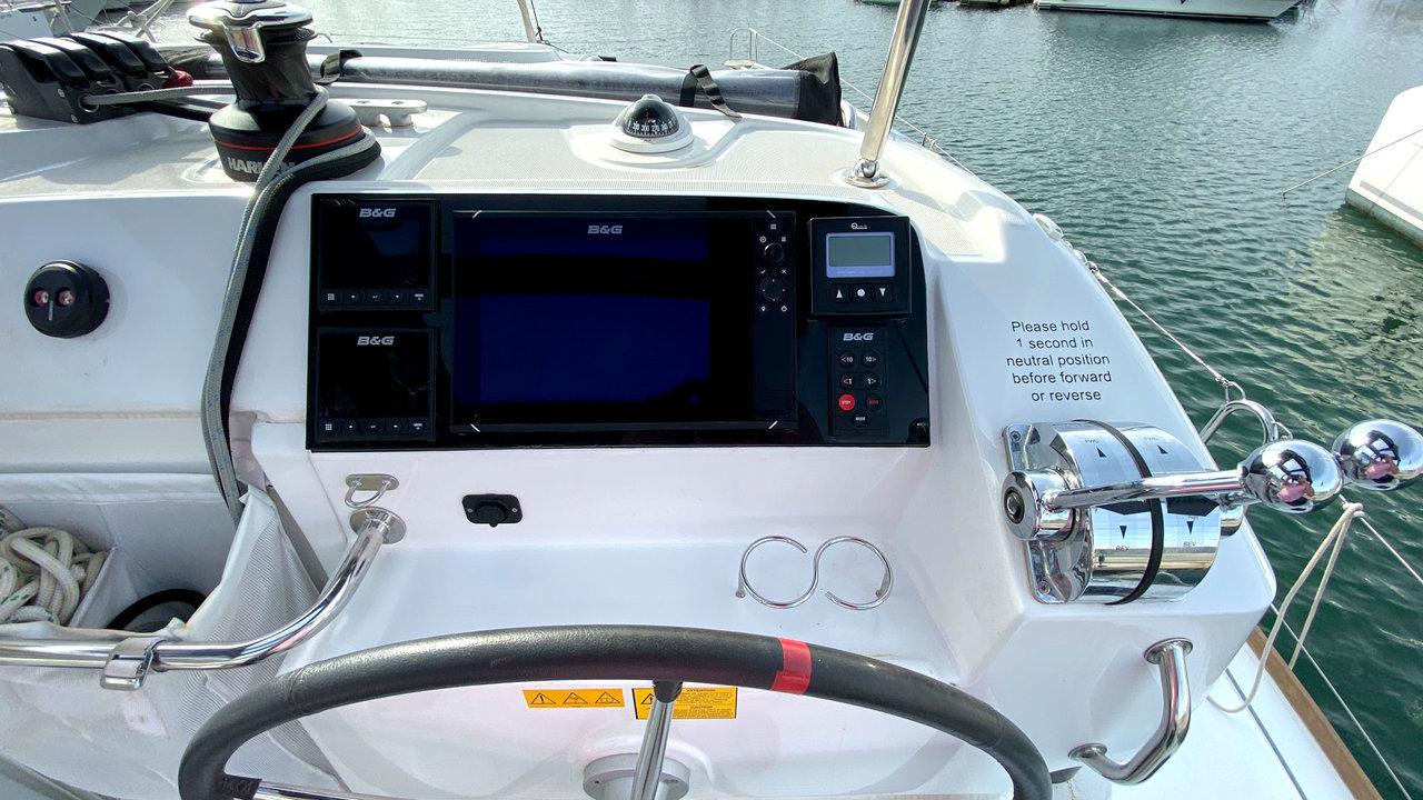 Lagoon 40 - 4 + 1 cab. - Sunrise, picture 7