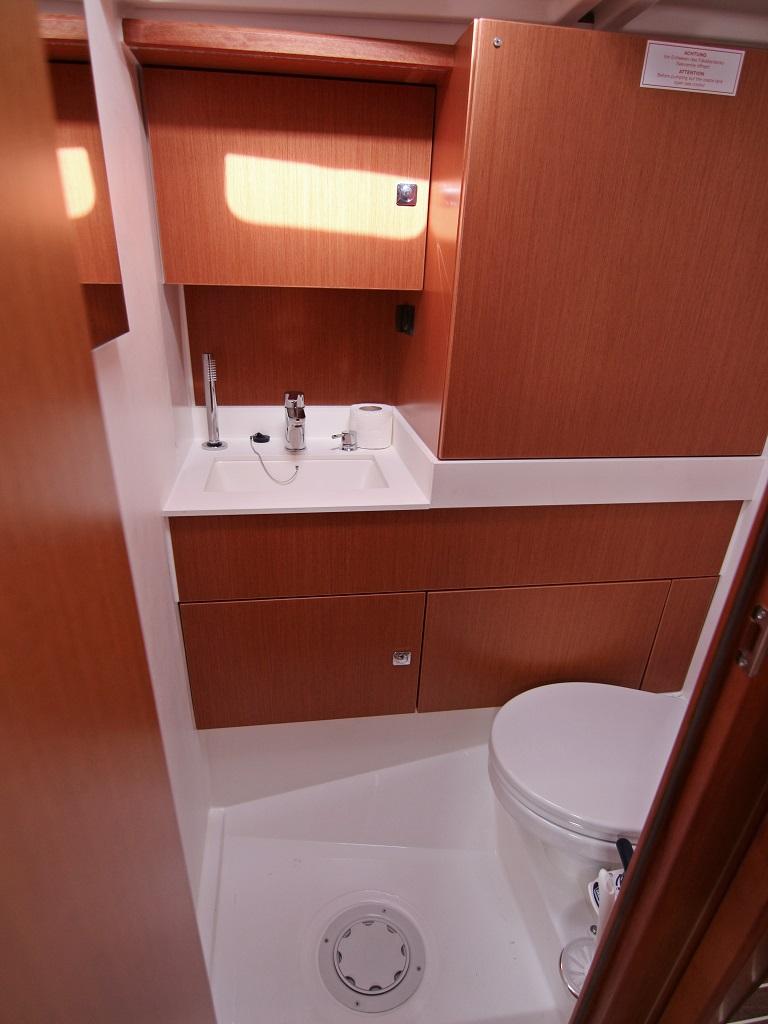 Bavaria C45 - 5 cab., picture 20