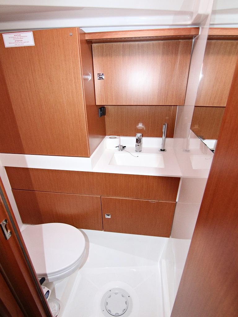 Bavaria C45 - 5 cab., picture 21