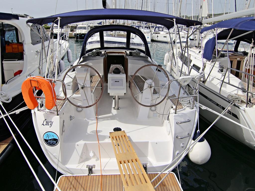 Bavaria Cruiser 34, picture 4
