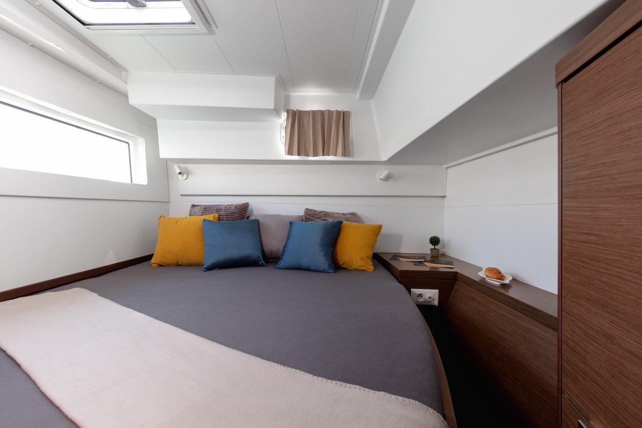 Lagoon 40 - 4 + 2 cab, picture 15