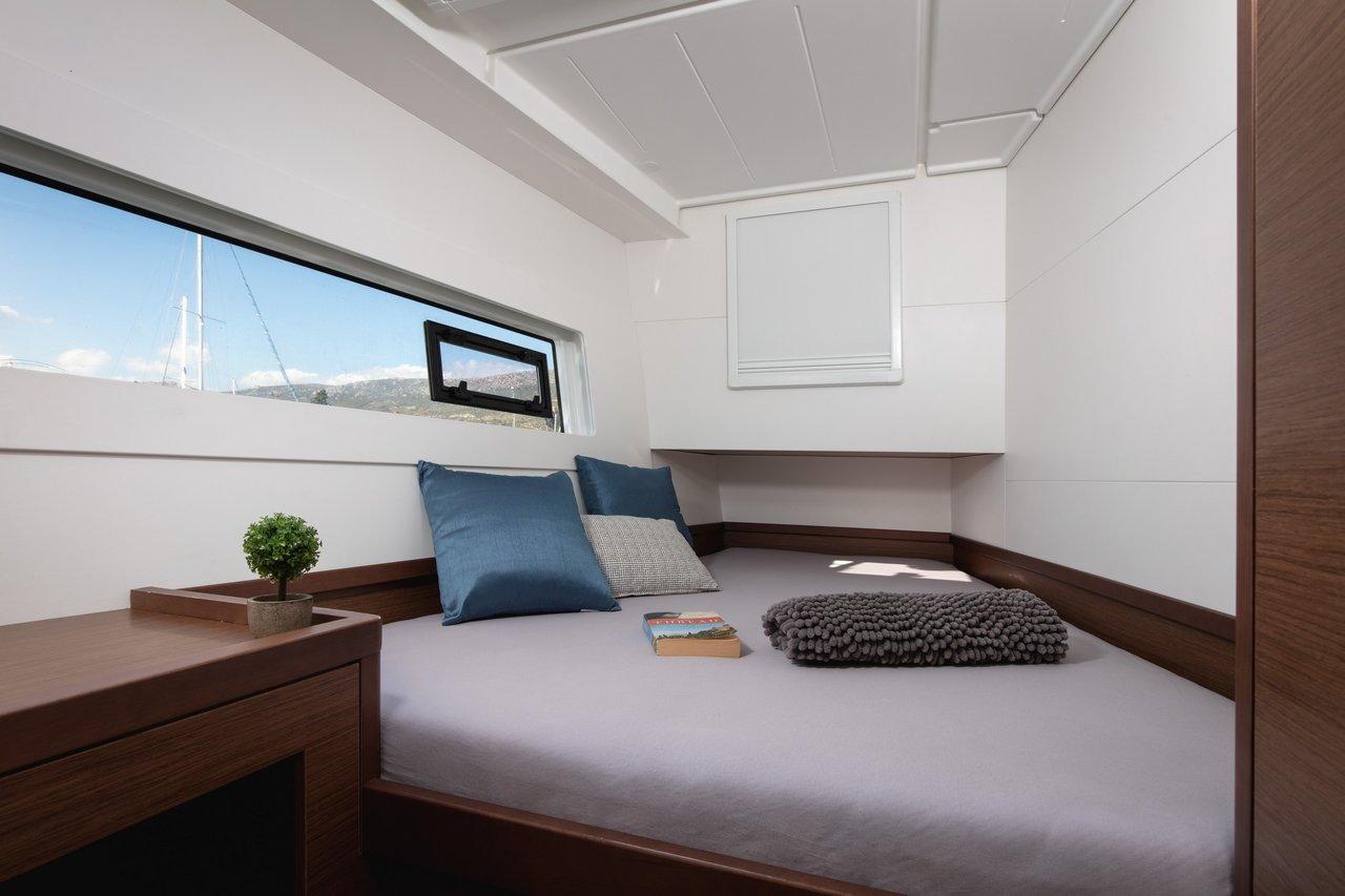 Lagoon 40 - 4 + 2 cab, picture 18