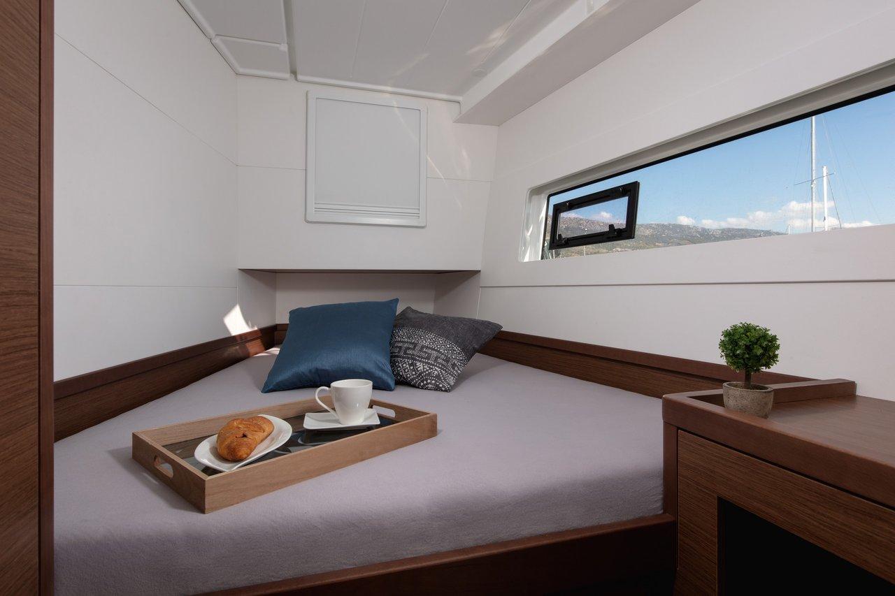 Lagoon 40 - 4 + 2 cab, picture 16