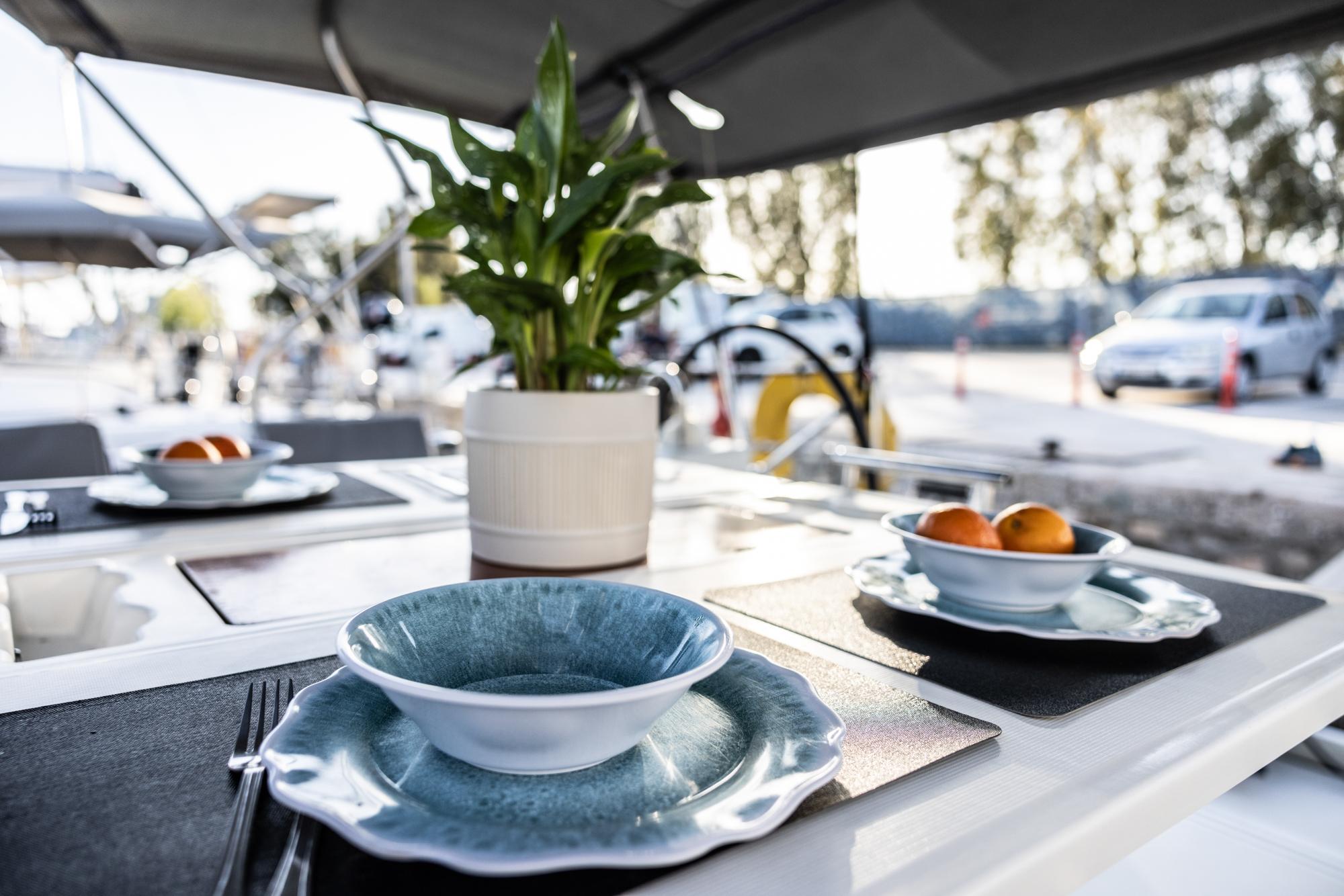 Oceanis 38.1, picture 8