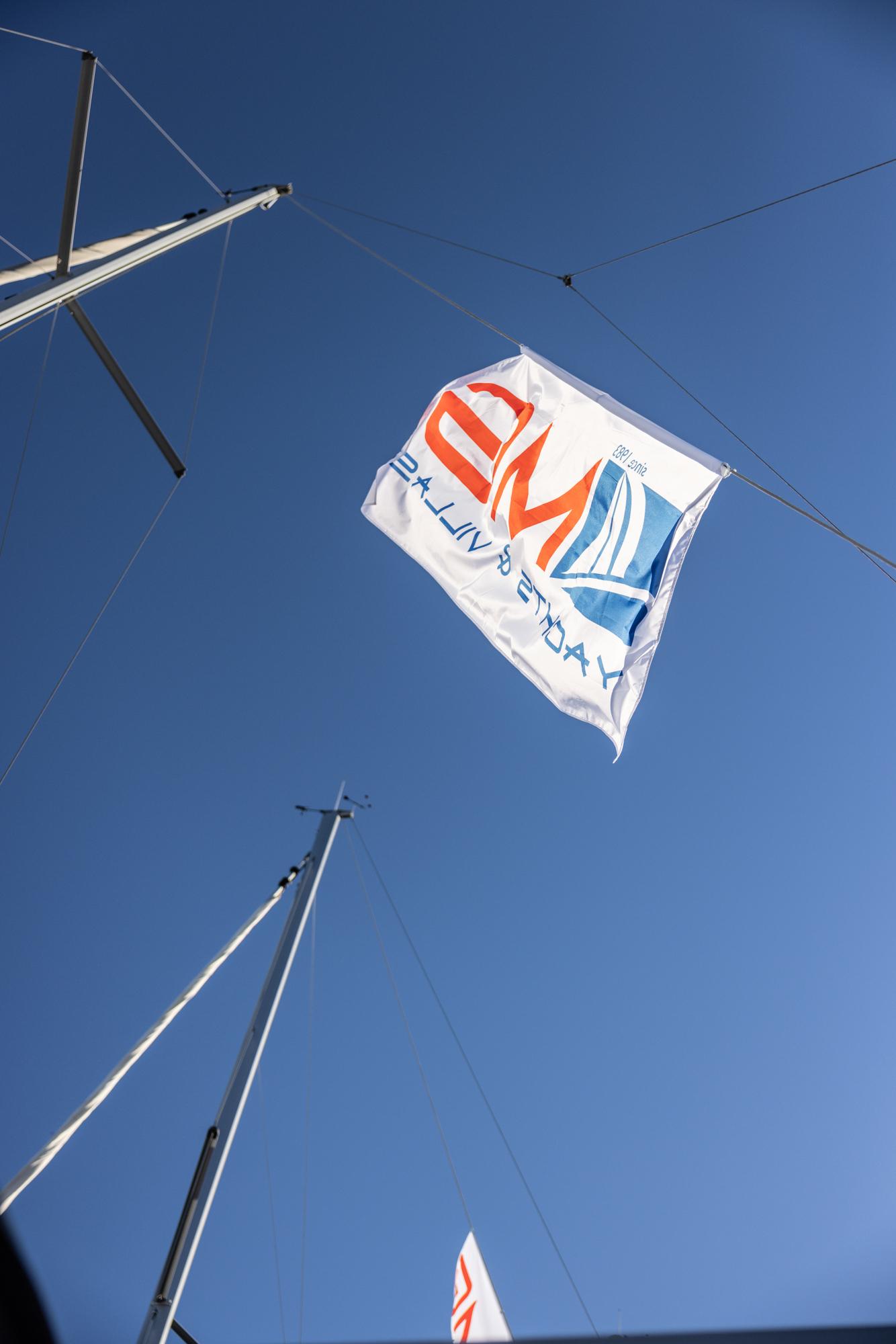 Oceanis 38.1, picture 9