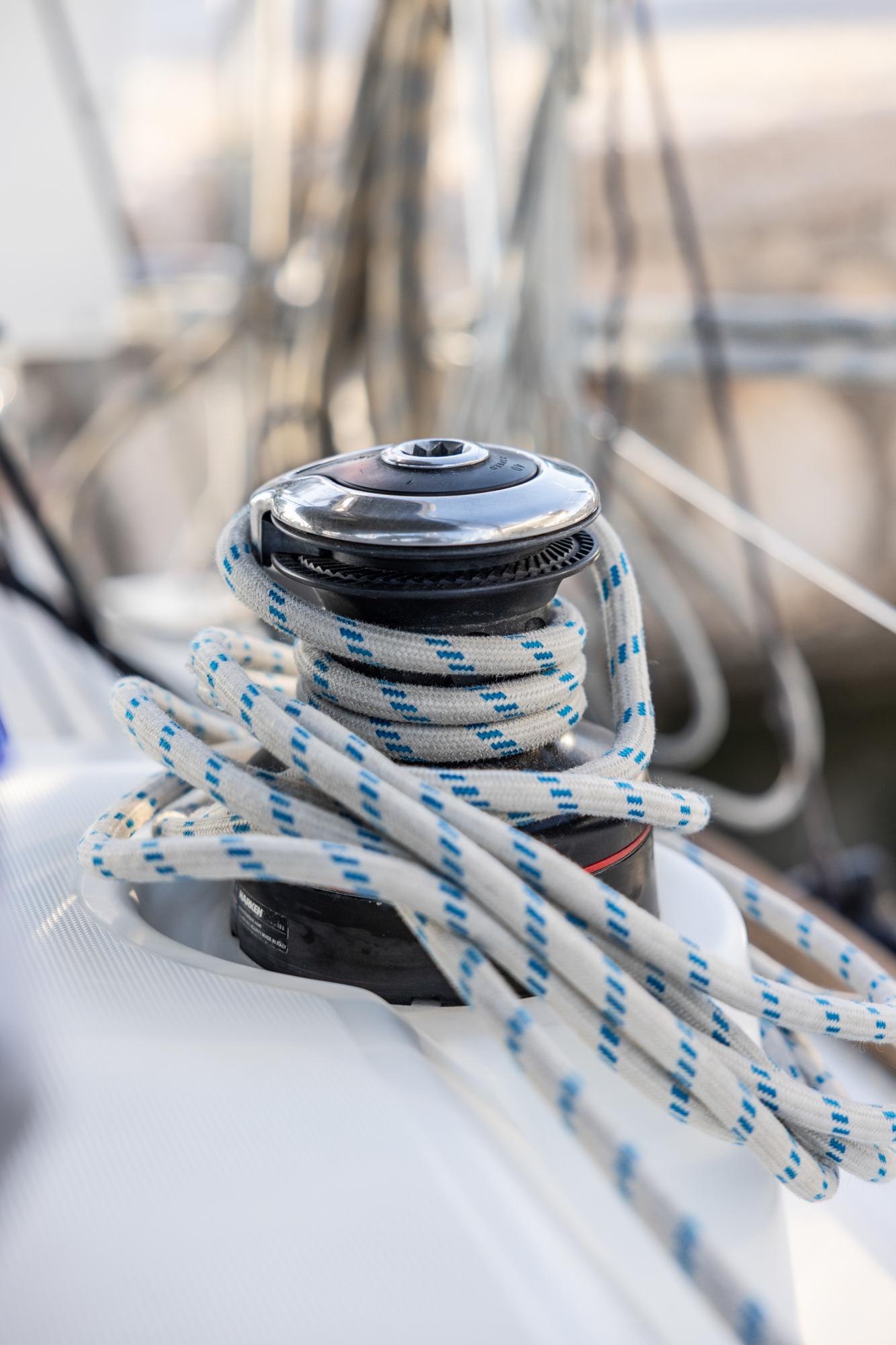 Oceanis 38.1, picture 20